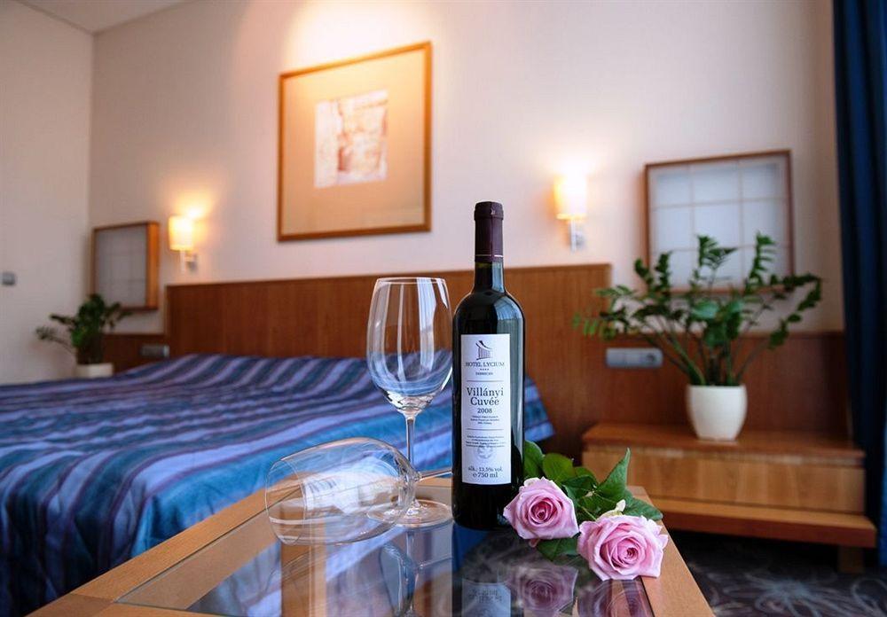 Lycium Hotel 4*
